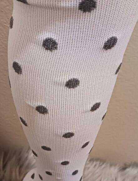 Knee High Socks With Polka Dots Pattern In White Size S/M - Picture 10 of 12